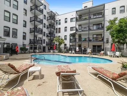 $459,000 | 1486 Commonwealth Avenue, Unit 4, Boston, MA 02135