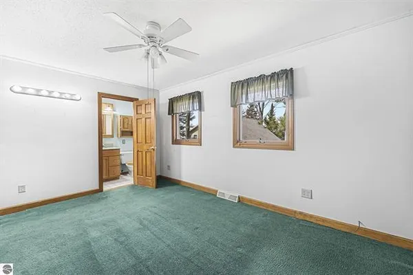 $575,000 | 2301 East Lake Mitchell Drive, Cadillac, MI 49601