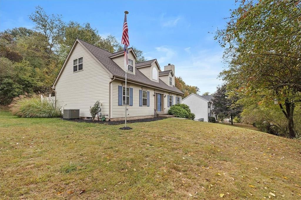10272 Rinaman Road Wexford, PA 15090 - Photo 3 of 35 Gallery Image 3