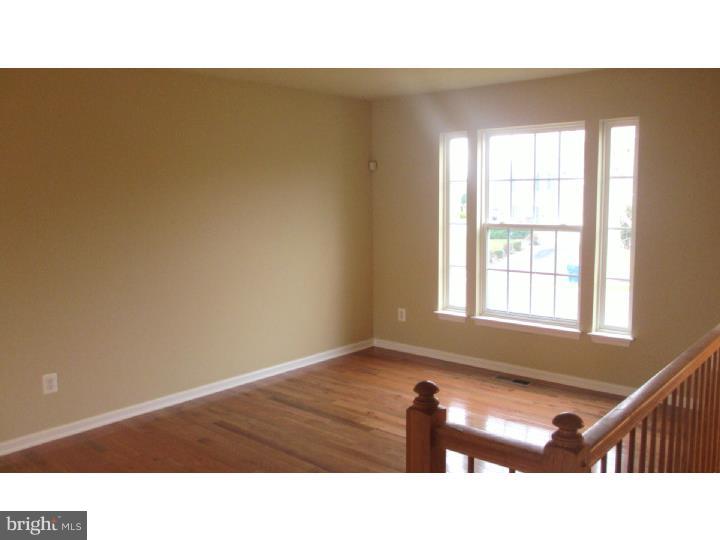 33 West Lexton Road New Castle, DE 19720 - Photo 3 of 15 Gallery Image 3