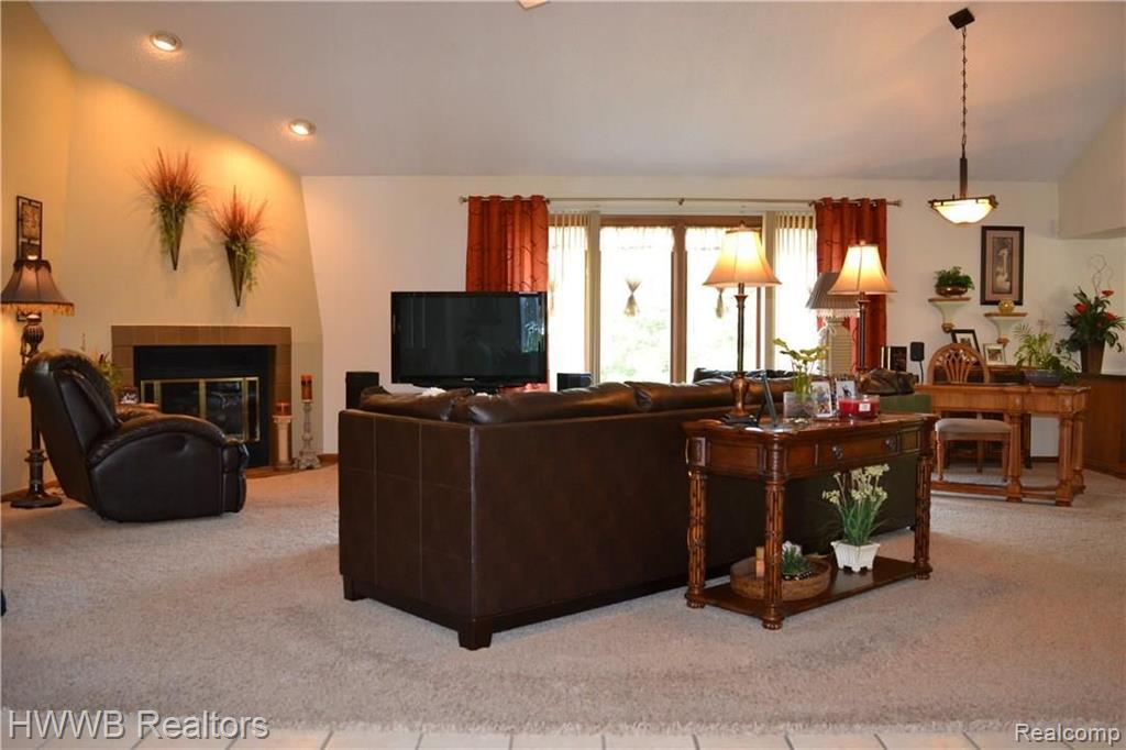 3424 Wedgewood Drive Rochester Hills, MI 48306 - Photo 9 of 43