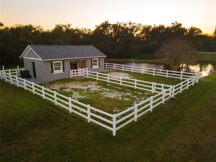 $889,950 | 12305 Twin Branch Acres Road, Tampa, FL 33626