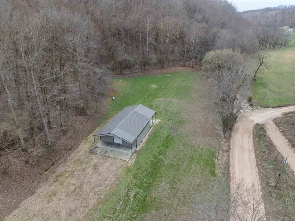 $437,000 | 3842 Waterfall Creek Road, Collinwood, TN 38450