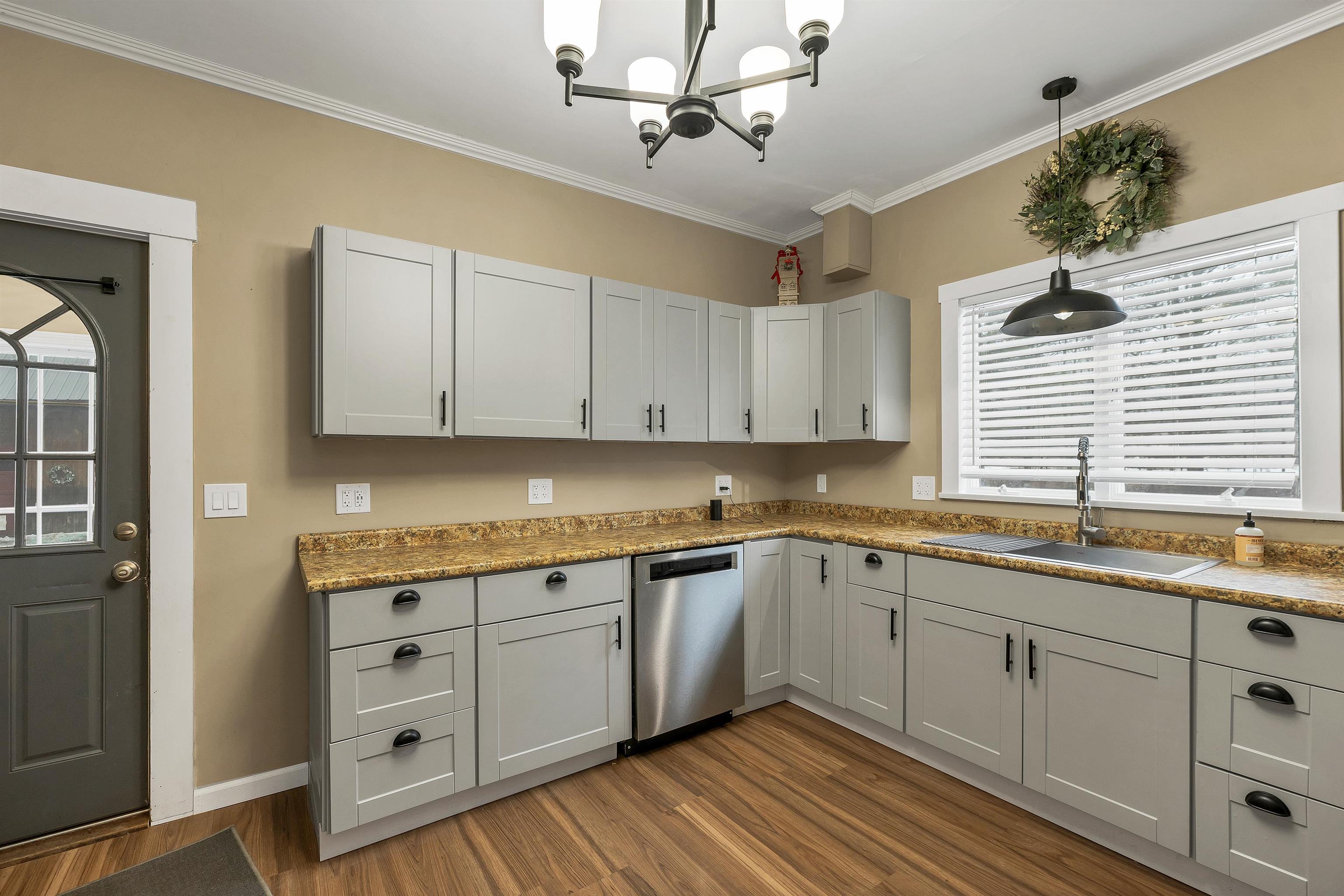 27 River Road Allenstown, NH 03275 - Photo 12 of 50