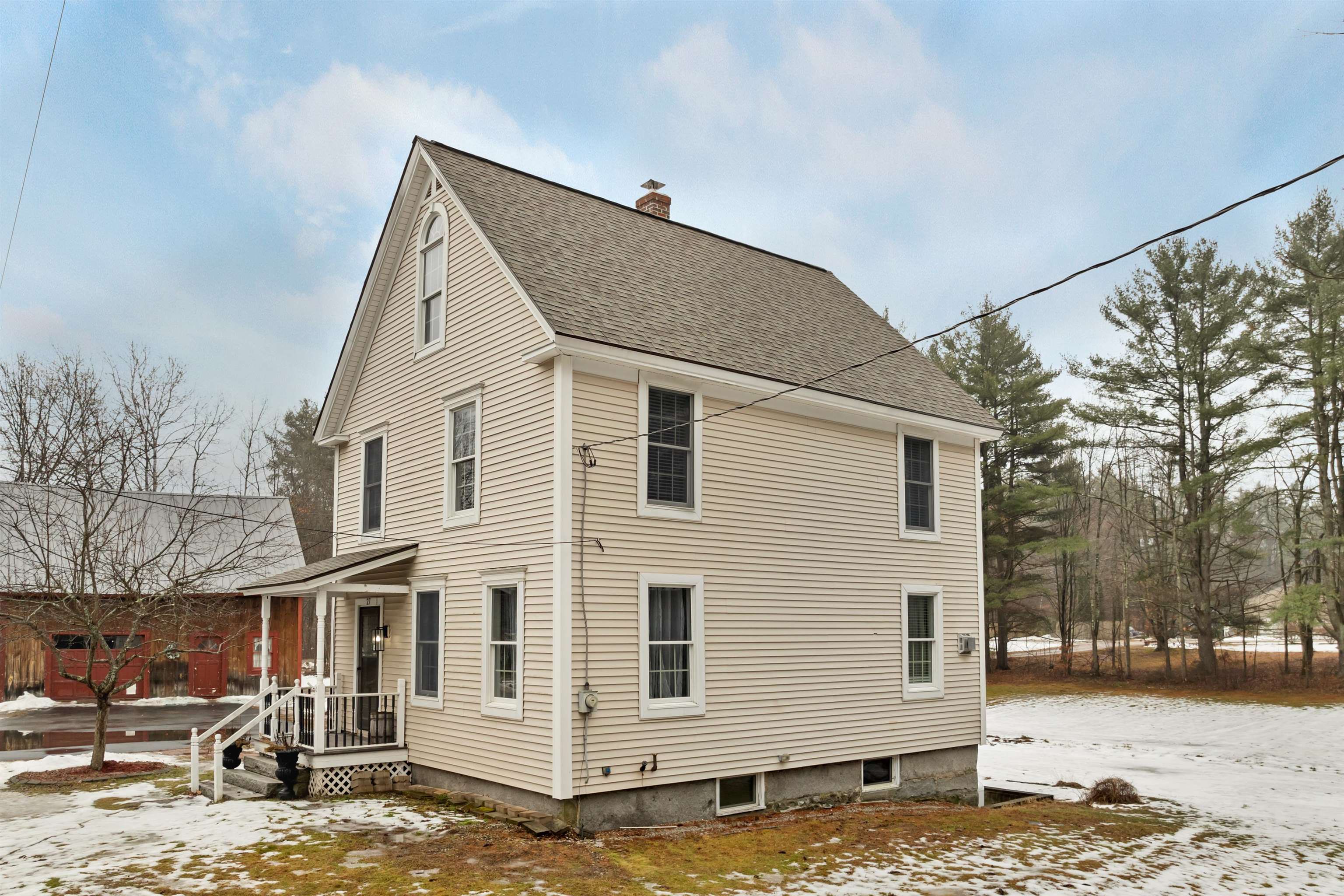 27 River Road Allenstown, NH 03275 - Photo 2 of 50