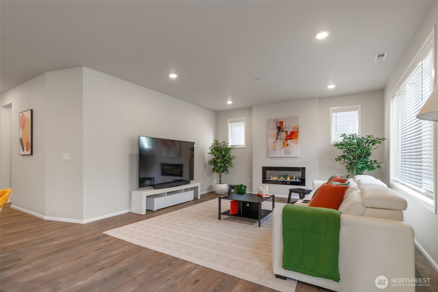 21124 42nd Drive Southeast Bothell, WA 98021 - Photo 6 of 37