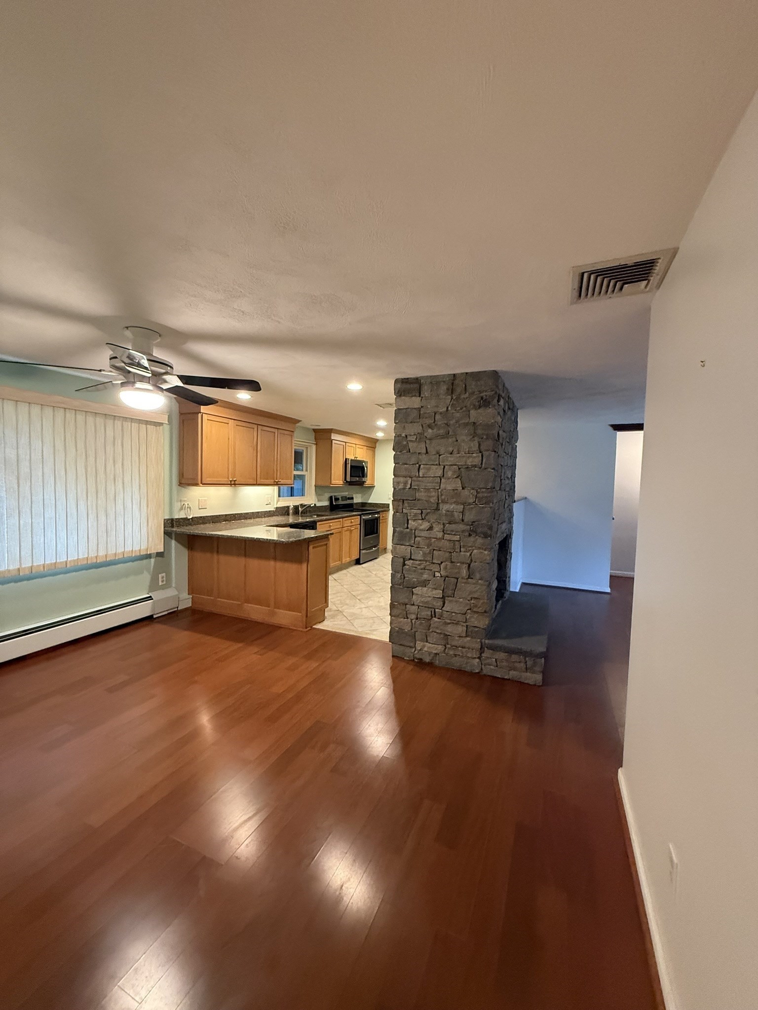 24 Wedgemere Road Beverly, MA 01915 - Photo 11 of 41 Gallery Image 11
