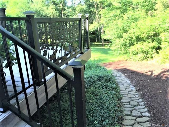 4306 Old Mill Road Pinckney, MI 48169 - Photo 4 of 25