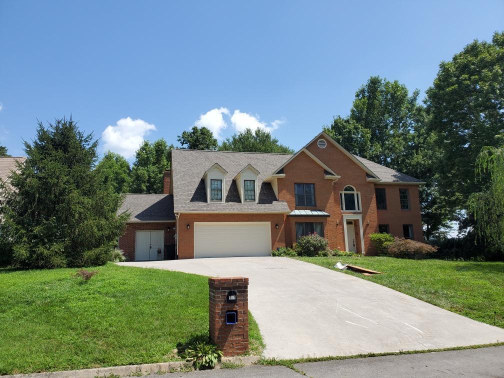 107 West Melbourne Road Oak Ridge, TN 37830 - Photo 1 of 26 107 W. Melbourne
