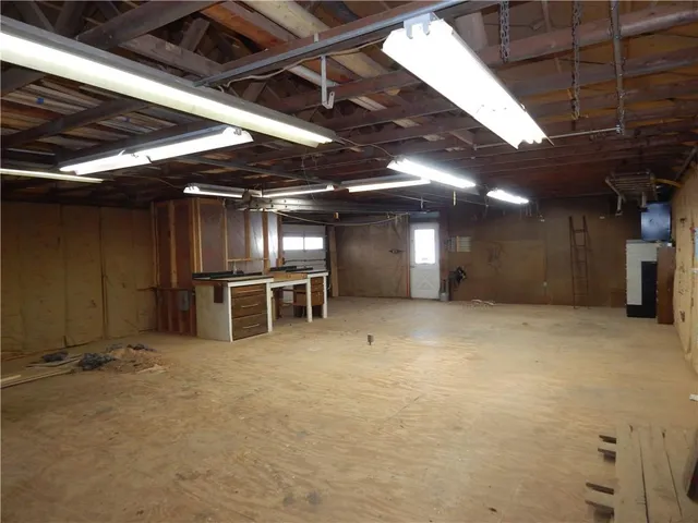 $529,900 | 227 Aggas Road, West Sunbury, PA 16061