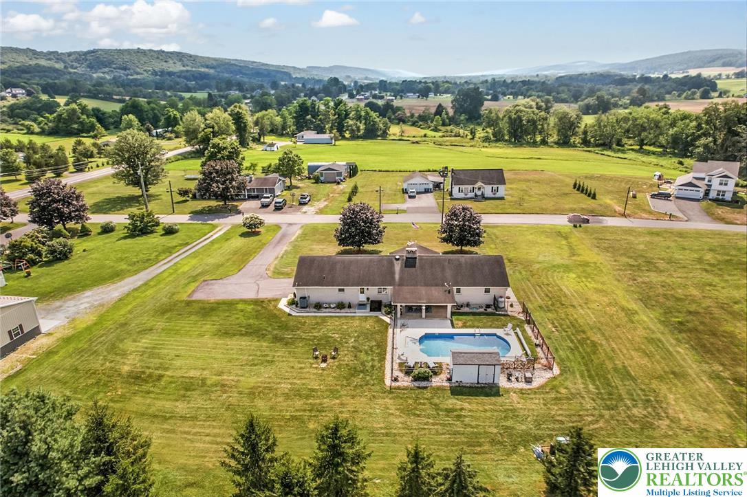587 Springhouse Road Lehighton, PA 18235 - Photo 8 of 60 Gallery Image 8