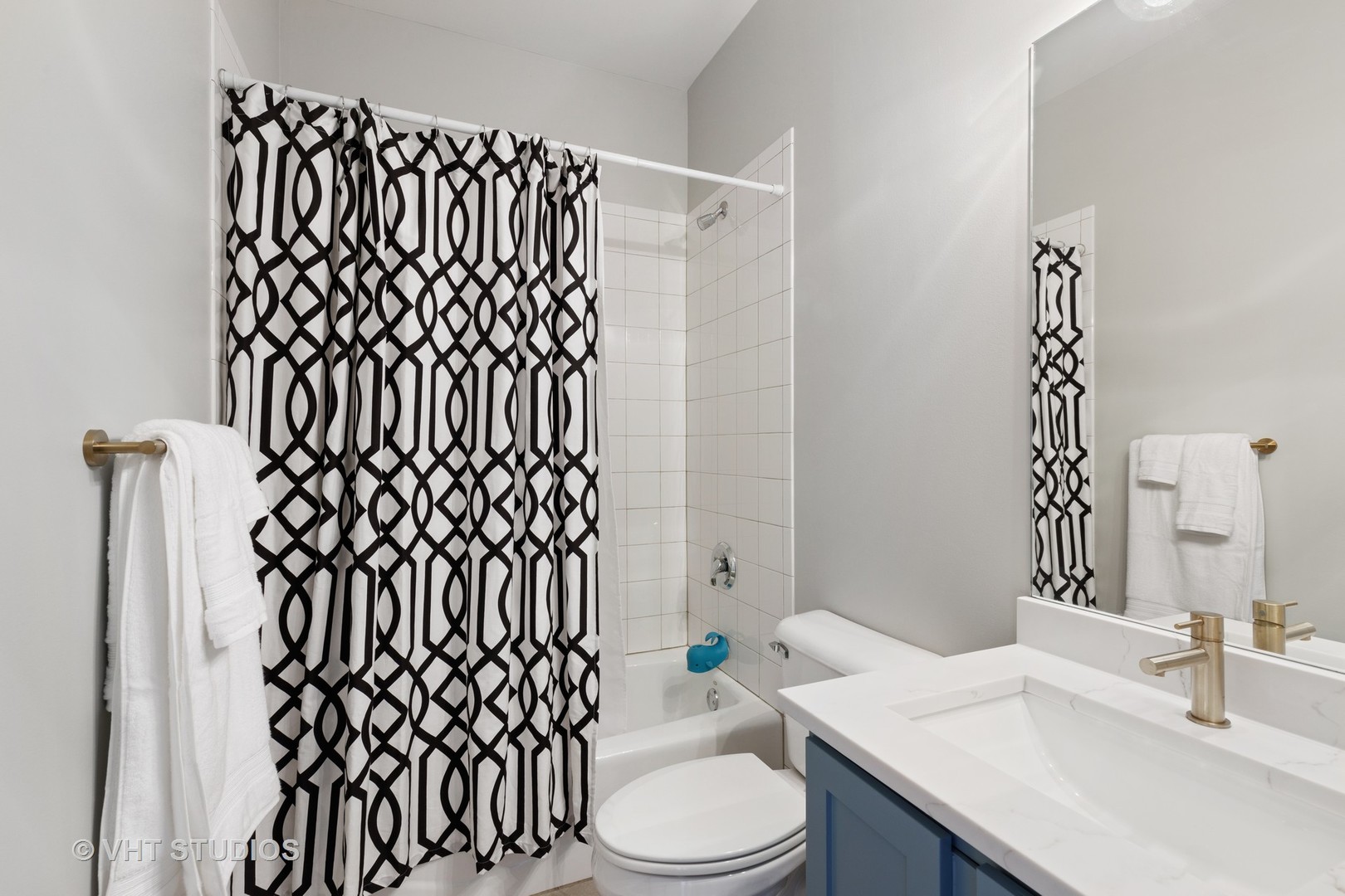 2008 South Calumet Avenue, Unit F Chicago, IL 60616 - Photo 20 of 25
