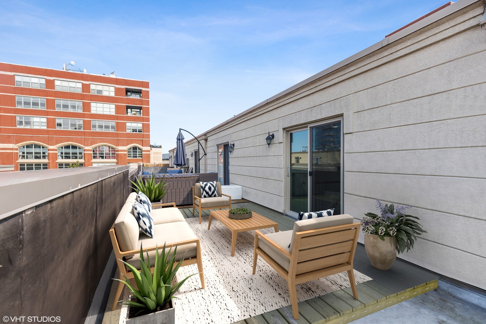 2008 South Calumet Avenue, Unit F Chicago, IL 60616 - Photo 23 of 25