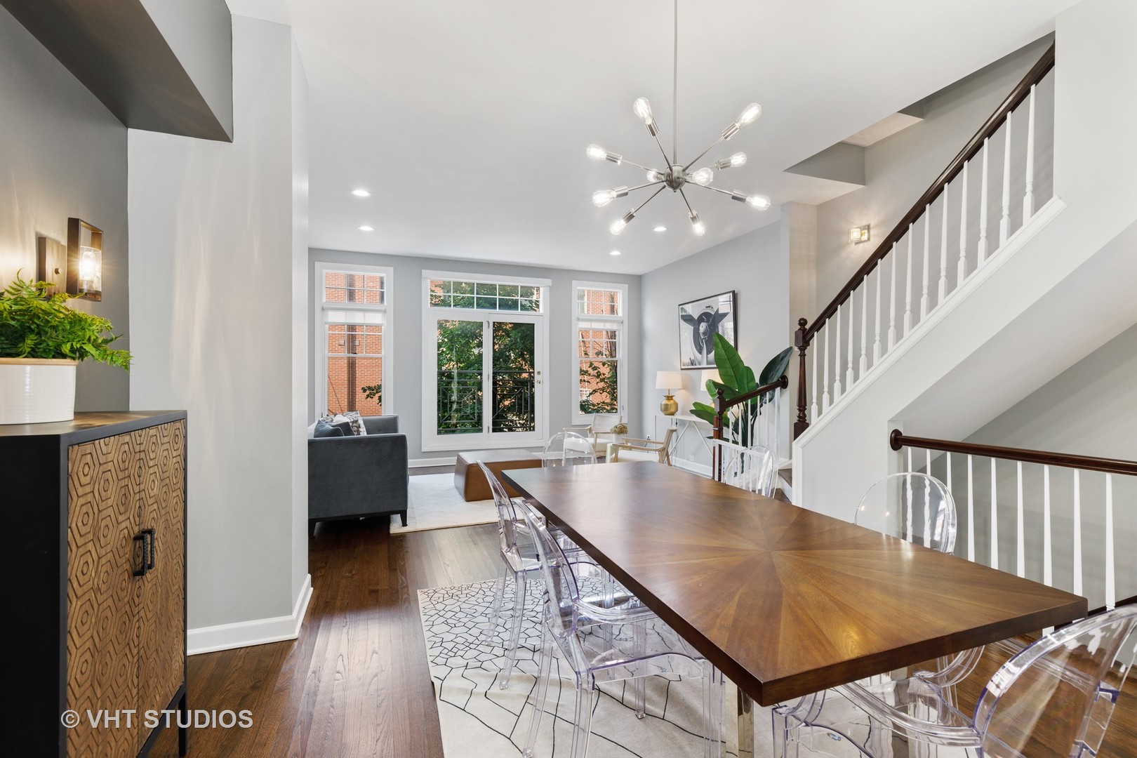 2008 South Calumet Avenue, Unit F Chicago, IL 60616 - Photo 4 of 25