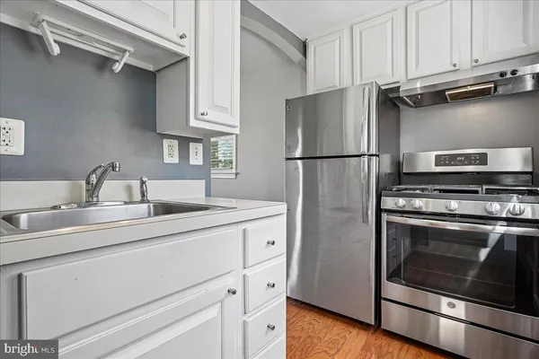 $845,000 | 5856 14th Street North, Arlington, VA 22205
