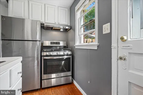 $845,000 | 5856 14th Street North, Arlington, VA 22205