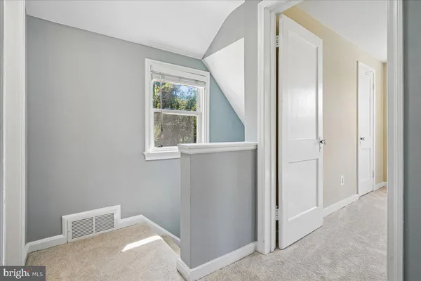 $845,000 | 5856 14th Street North, Arlington, VA 22205