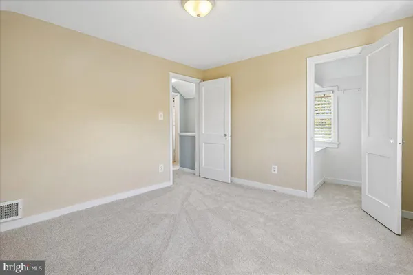 $845,000 | 5856 14th Street North, Arlington, VA 22205
