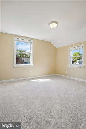 $845,000 | 5856 14th Street North, Arlington, VA 22205