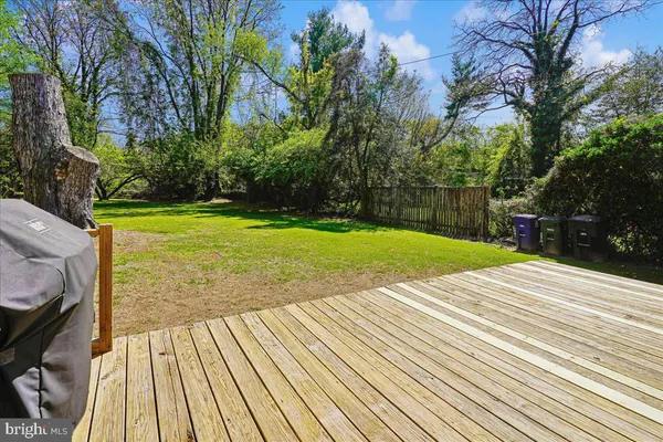$845,000 | 5856 14th Street North, Arlington, VA 22205