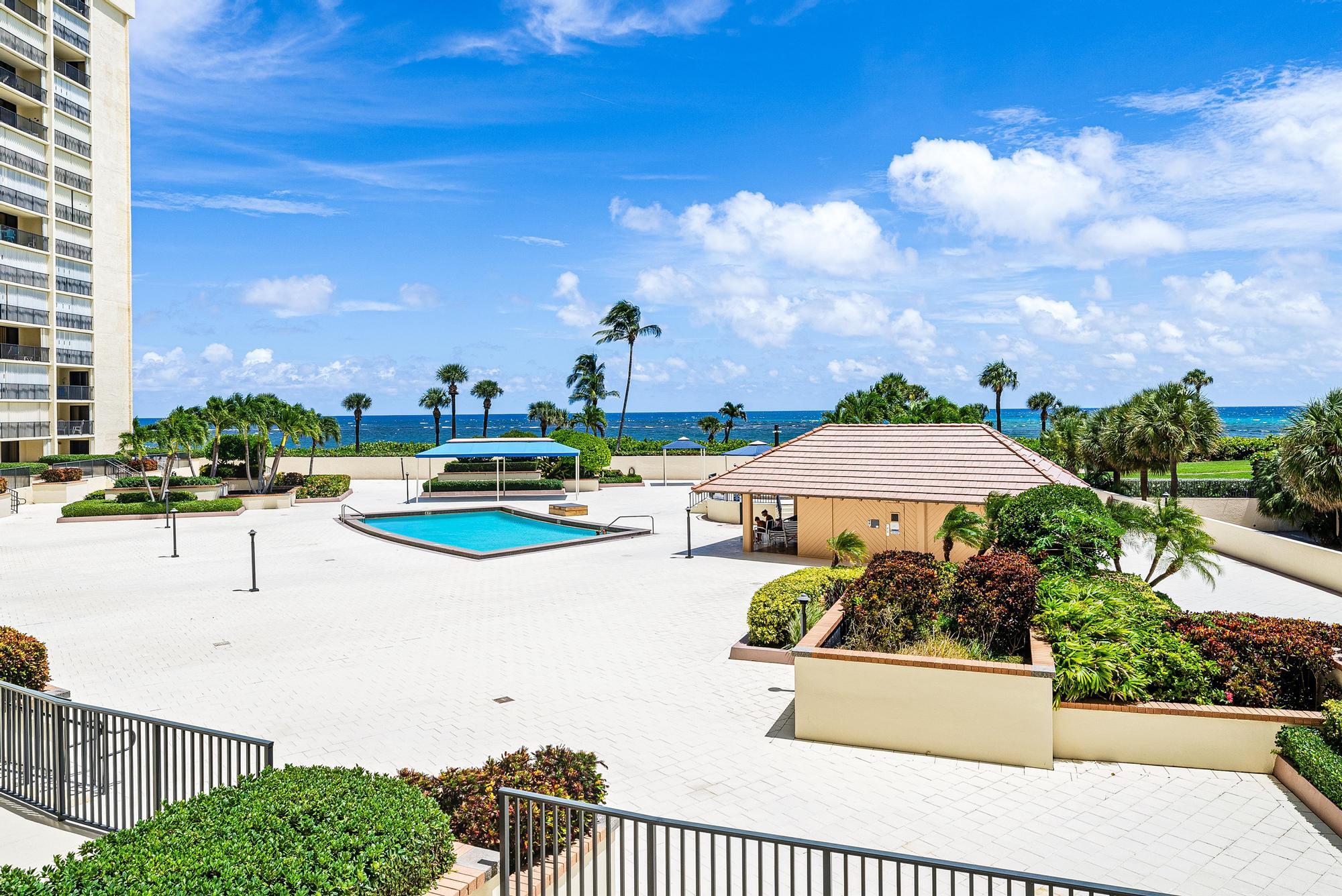 400 Ocean Trail Way, Unit 209 Jupiter, FL 33477 - Photo 2 of 31 400 Ocean Trail Way #209-17