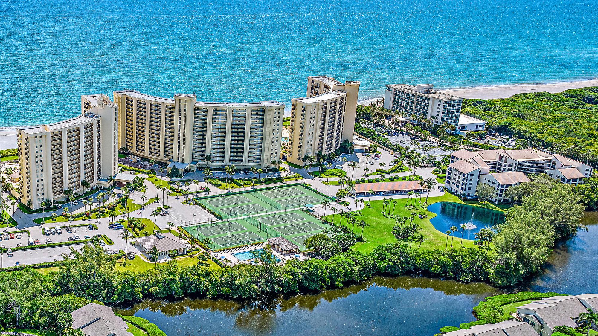 400 Ocean Trail Way, Unit 209 Jupiter, FL 33477 - Photo 4 of 31 400 Ocean Tr-3