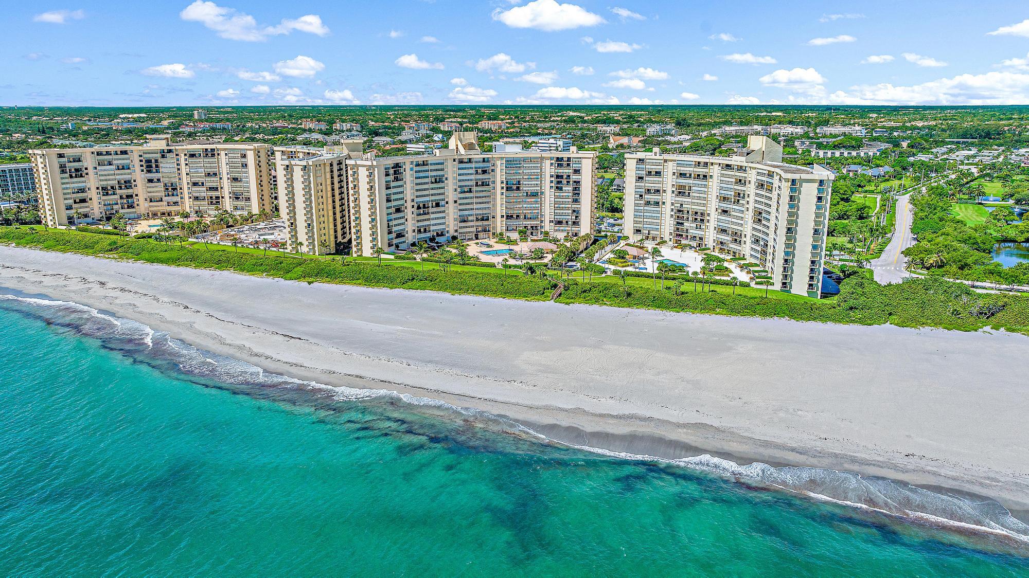 400 Ocean Trail Way, Unit 209 Jupiter, FL 33477 - Photo 8 of 31 400 Ocean Tr-7