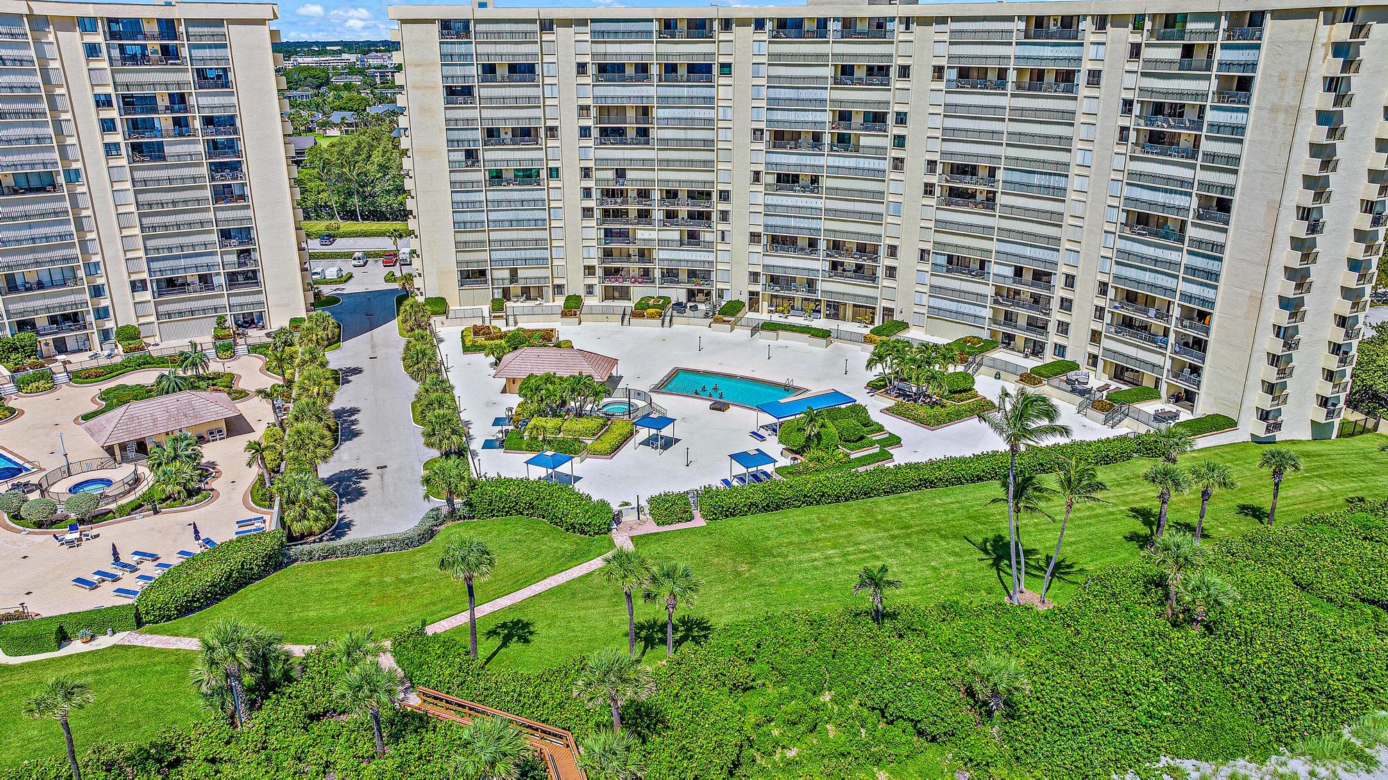 400 Ocean Trail Way, Unit 209 Jupiter, FL 33477 - Photo 10 of 31 400 Ocean Tr-9