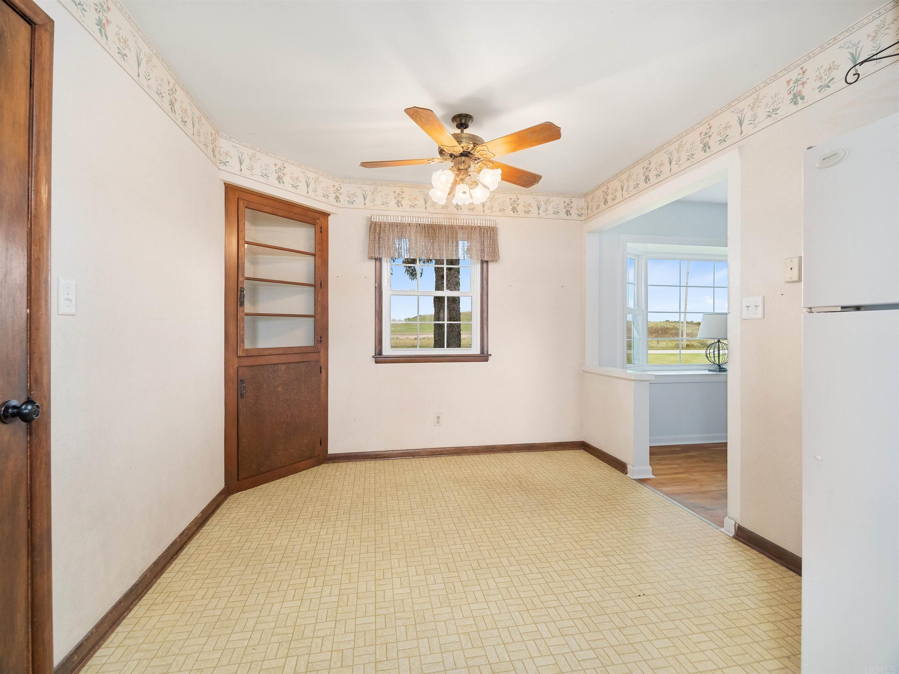 5717 West California Road Fort Wayne, IN 46818 - Photo 6 of 36