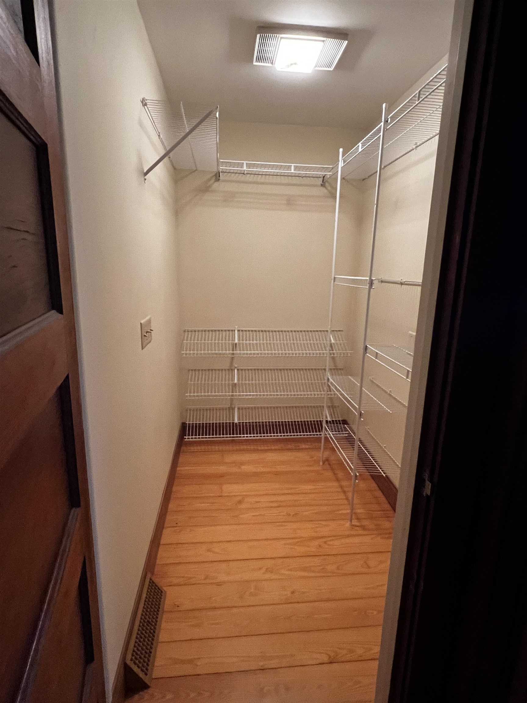 12445 West Cross Road Galena, IL 61036 - Photo 23 of 42 Gallery Image 23