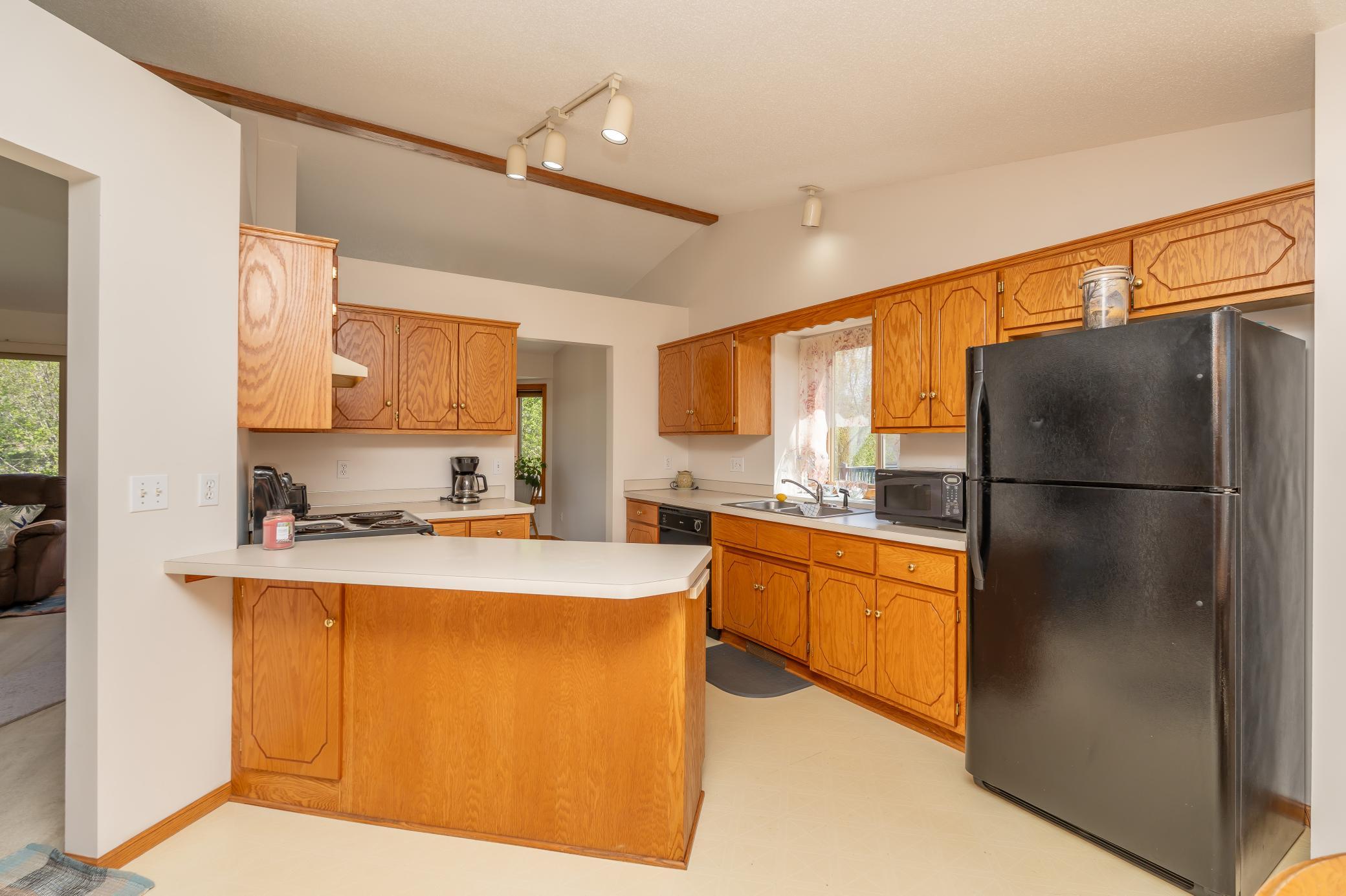 1105 Apgar Street South Shakopee, MN 55379 - Photo 11 of 36