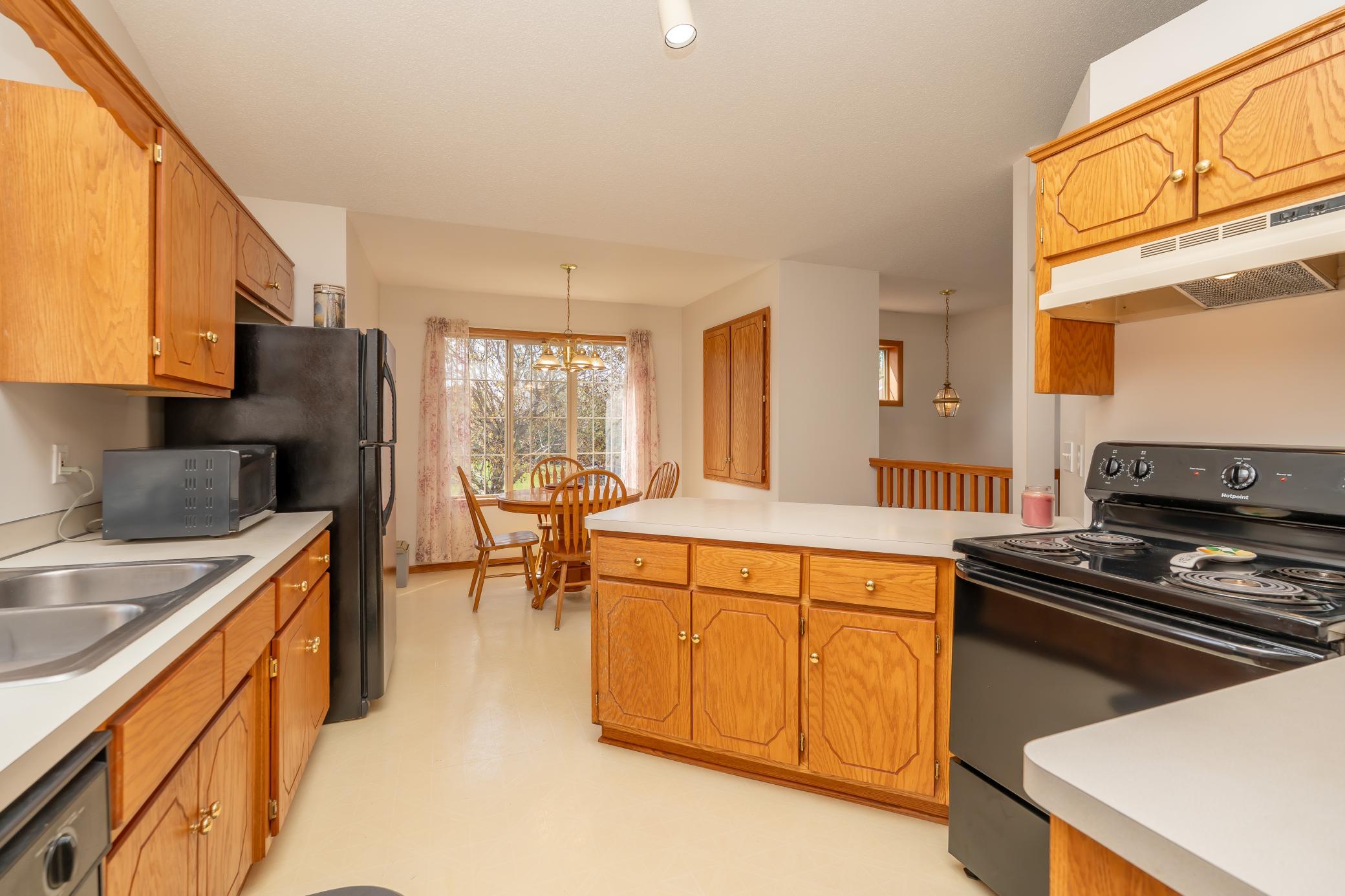 1105 Apgar Street South Shakopee, MN 55379 - Photo 14 of 36
