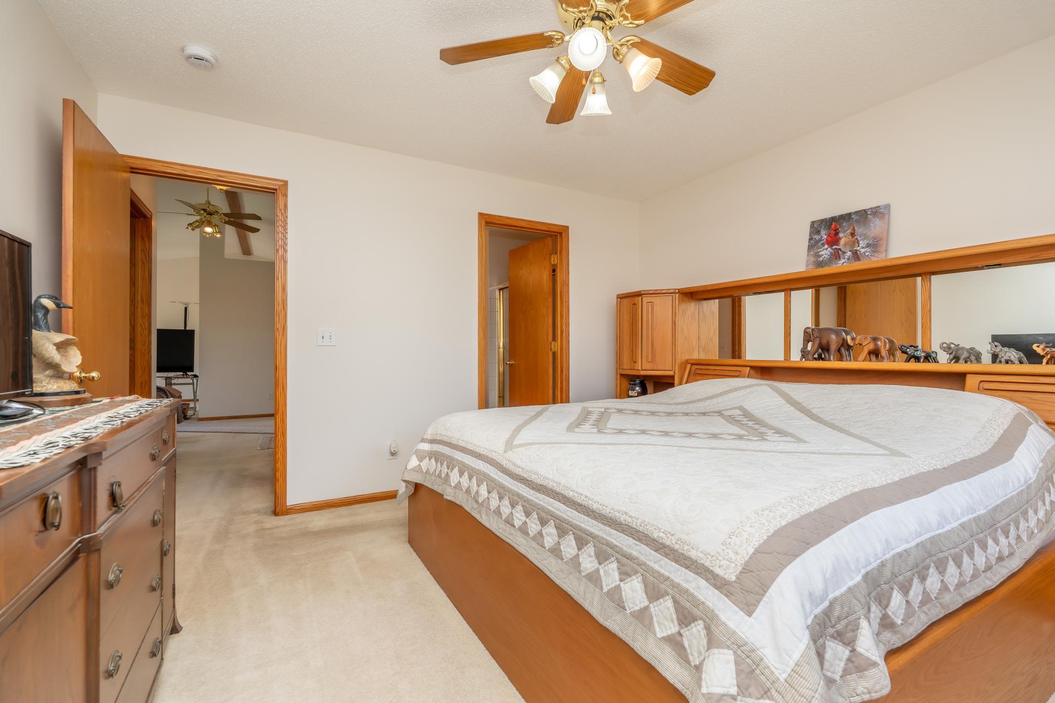 1105 Apgar Street South Shakopee, MN 55379 - Photo 20 of 36