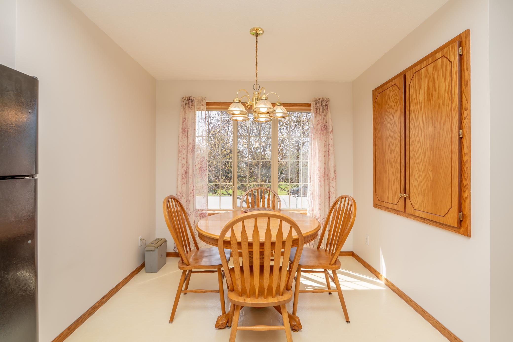 1105 Apgar Street South Shakopee, MN 55379 - Photo 10 of 36