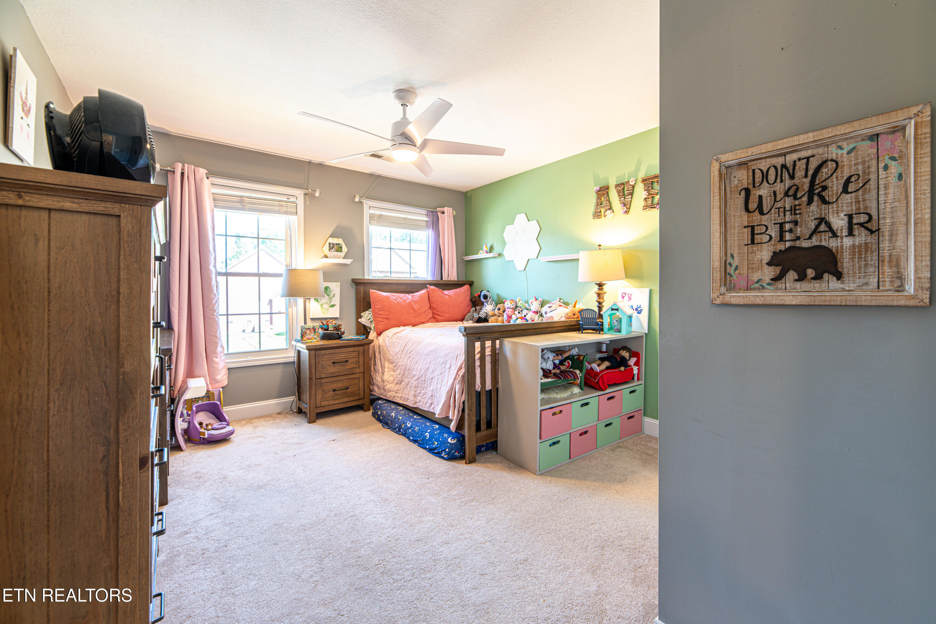 924 Crown Ridge Ln, Powell, TN 37849 - Photo 30 of 39 924 Crown Ridge Lane-26