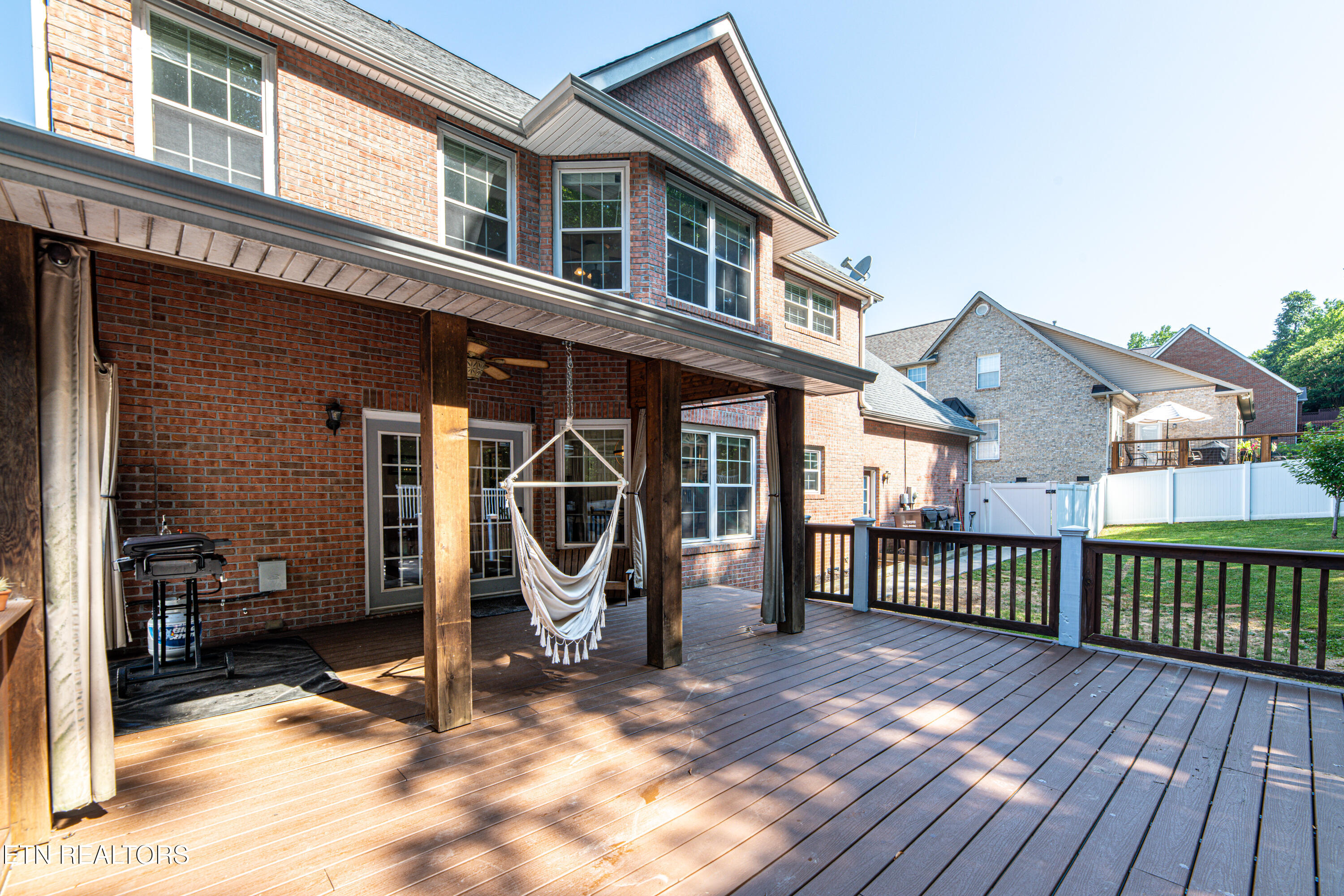924 Crown Ridge Ln, Powell, TN 37849 - Photo 36 of 39 924 Crown Ridge Lane-38