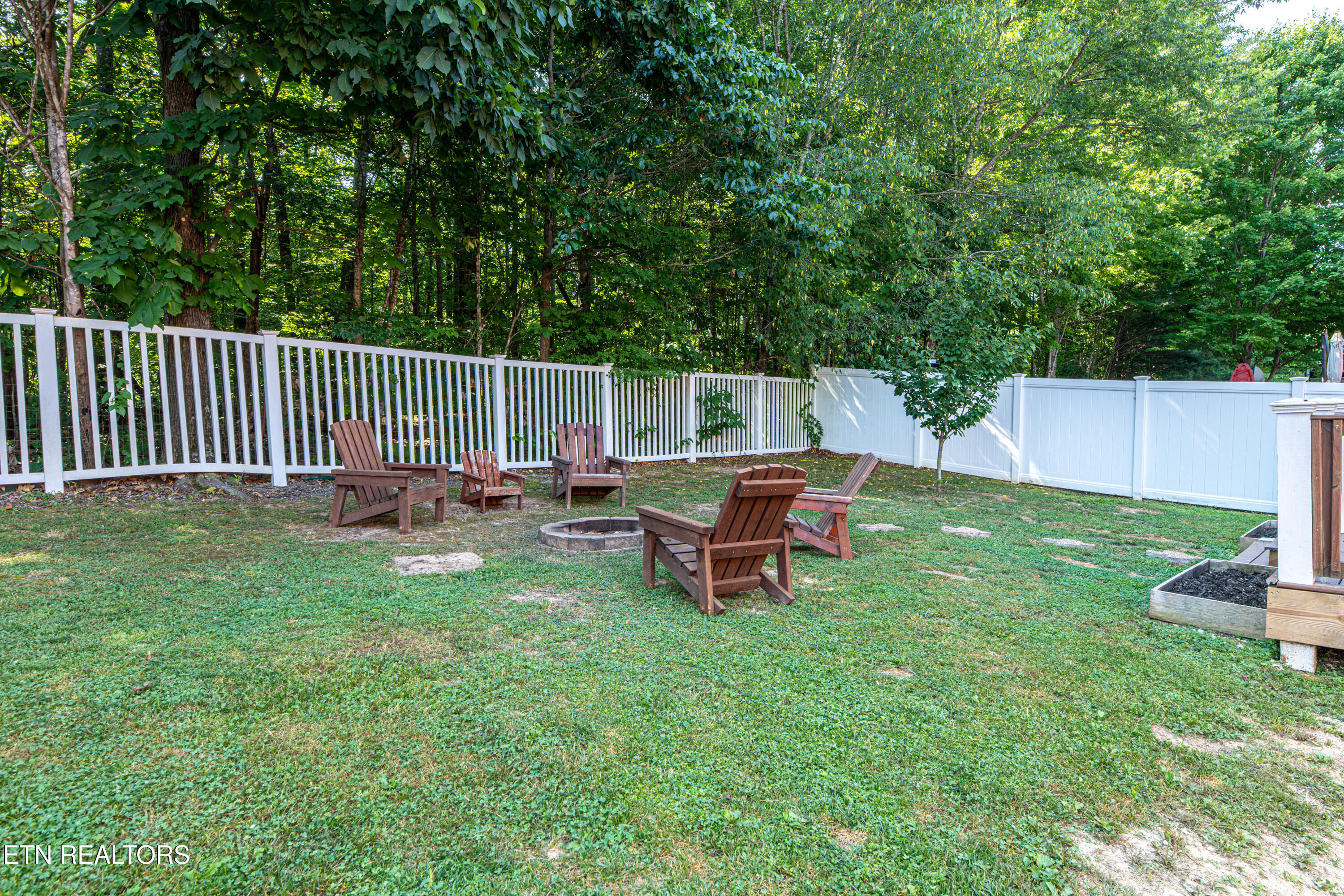 924 Crown Ridge Ln, Powell, TN 37849 - Photo 39 of 39 924 Crown Ridge Lane-35