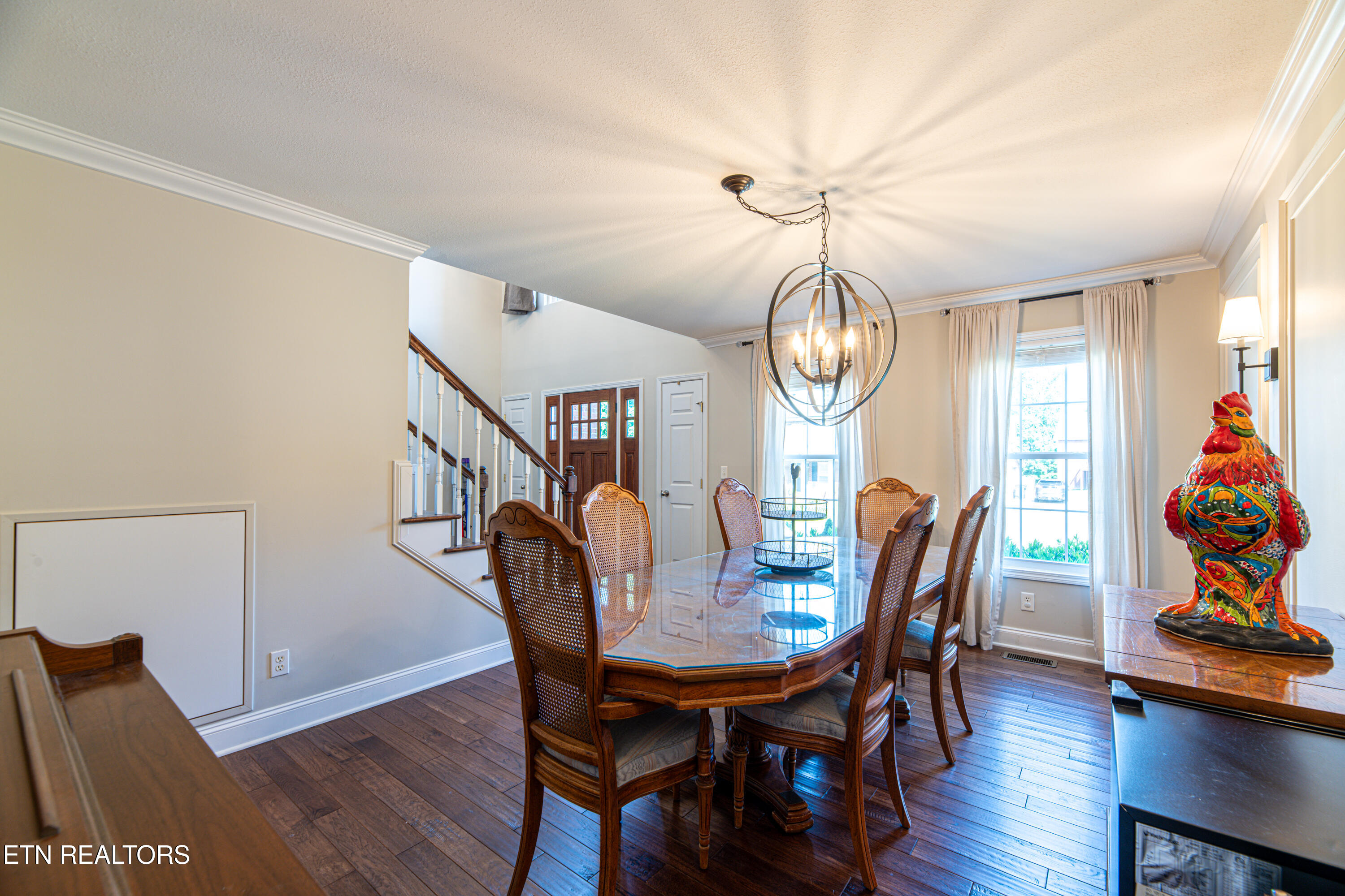 924 Crown Ridge Ln, Powell, TN 37849 - Photo 5 of 39 924 Crown Ridge Lane-4
