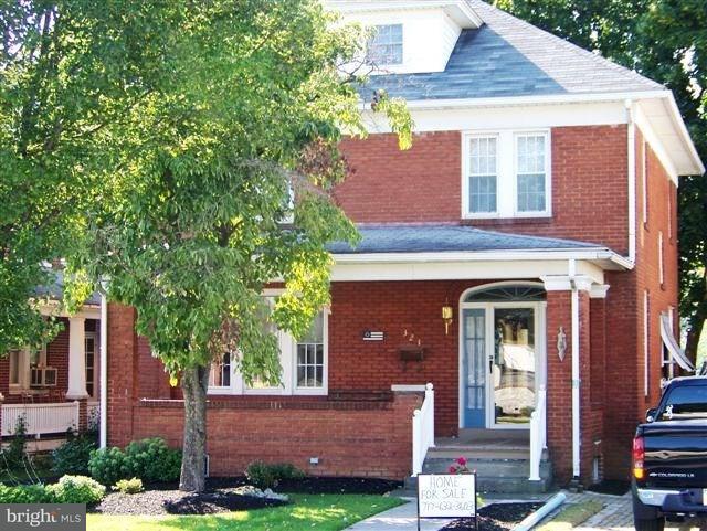 321 Frederick Street Hanover, PA 17331 - Photo 1 of 35 Gallery Image 1