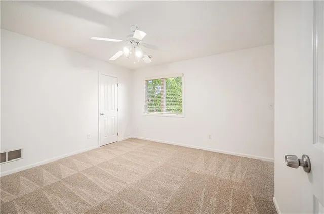 $490,000 | 1112 White Birch Street, Liberty, MO 64068