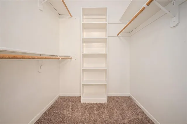 $490,000 | 1112 White Birch Street, Liberty, MO 64068