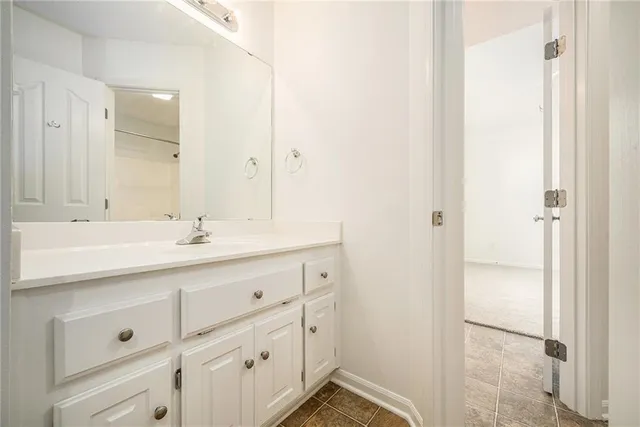 $490,000 | 1112 White Birch Street, Liberty, MO 64068