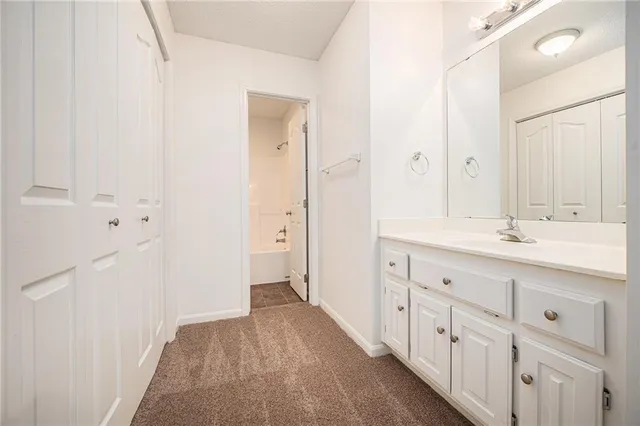 $490,000 | 1112 White Birch Street, Liberty, MO 64068