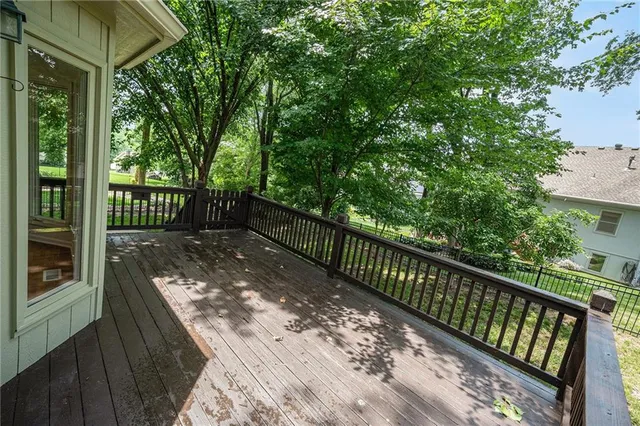 $490,000 | 1112 White Birch Street, Liberty, MO 64068