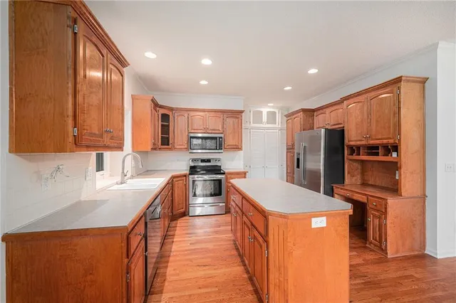 $490,000 | 1112 White Birch Street, Liberty, MO 64068