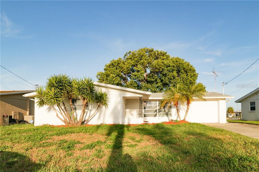 12705 3rd Isle Hudson, FL 34667 - Photo 1 of 1
