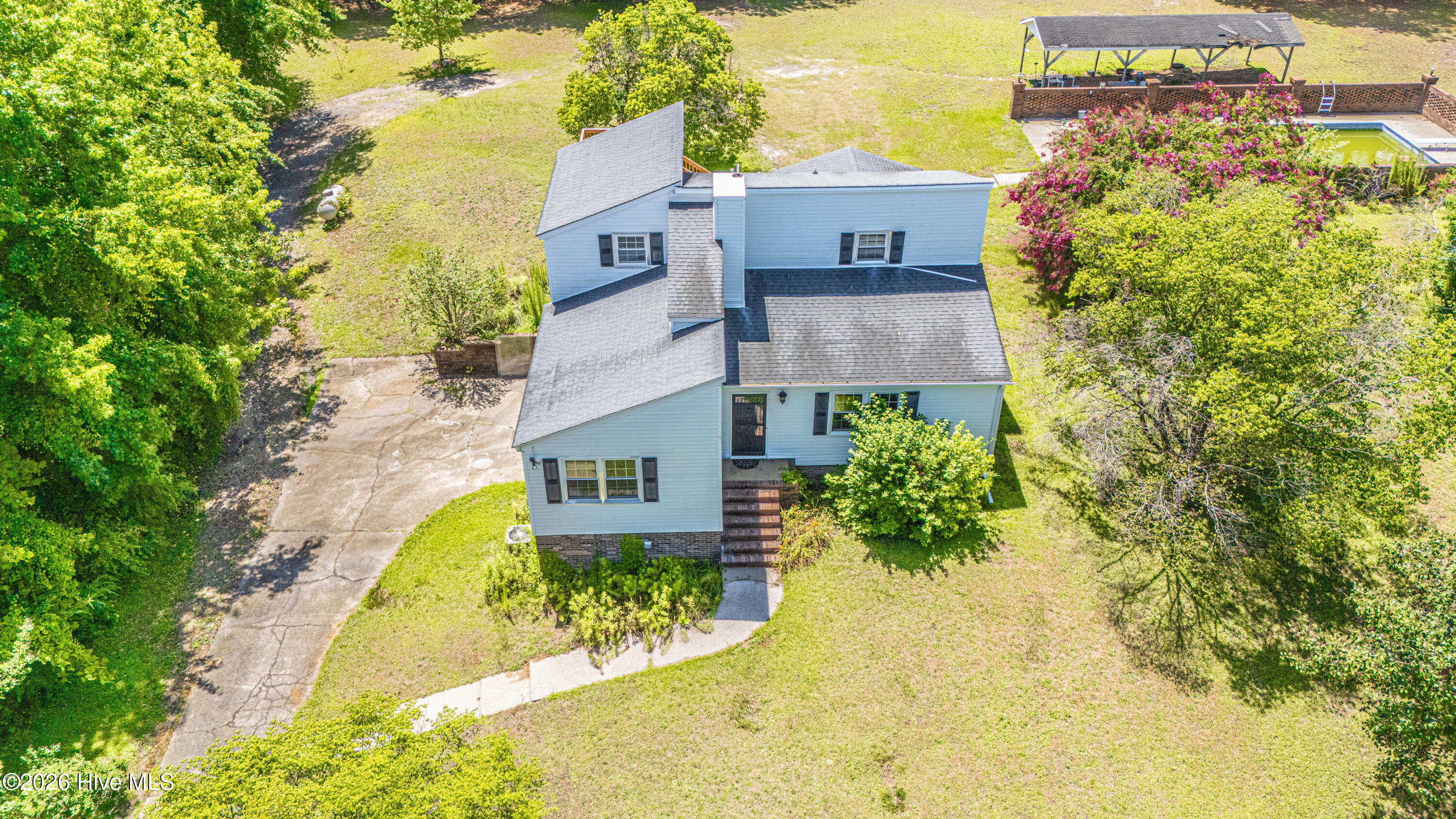 118 Pirate Lane Rockingham, NC 28379 - Photo 2 of 39