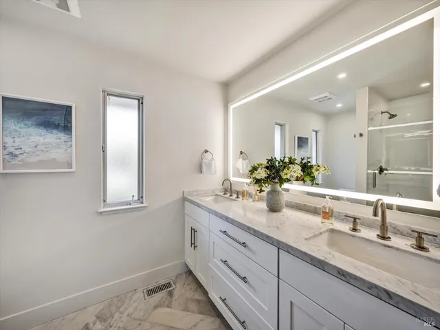 $3,150,000 | 9 St Lucia Place, Tiburon, CA 94920