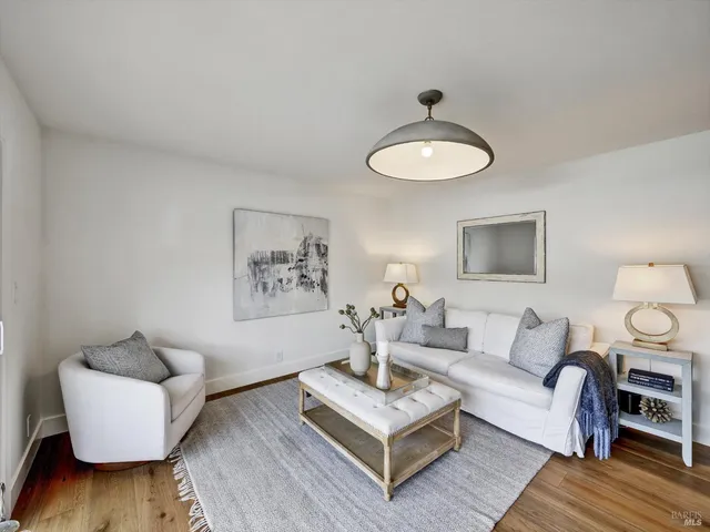 $3,150,000 | 9 St Lucia Place, Tiburon, CA 94920