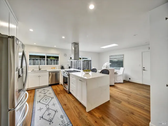 $3,150,000 | 9 St Lucia Place, Tiburon, CA 94920